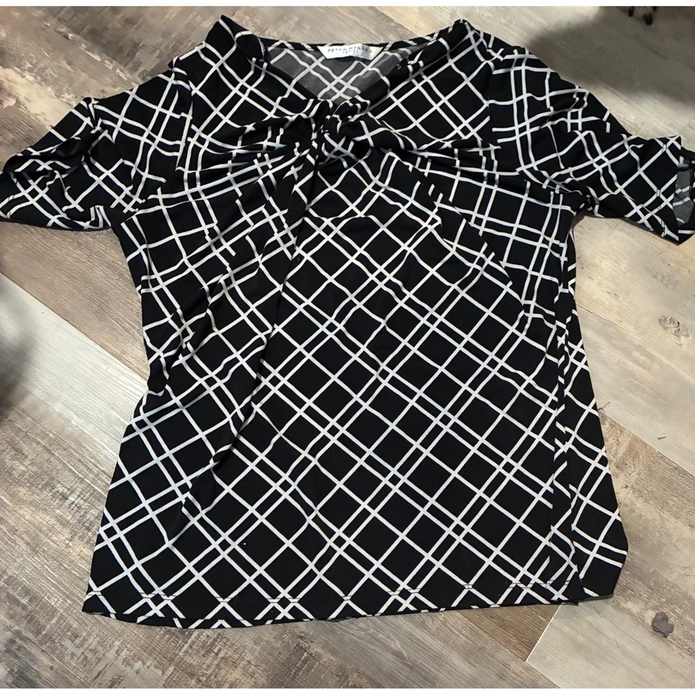 Peter Nygard Petite Black White Grid Twist Front V-Neck Blouse Top Short Sleeve